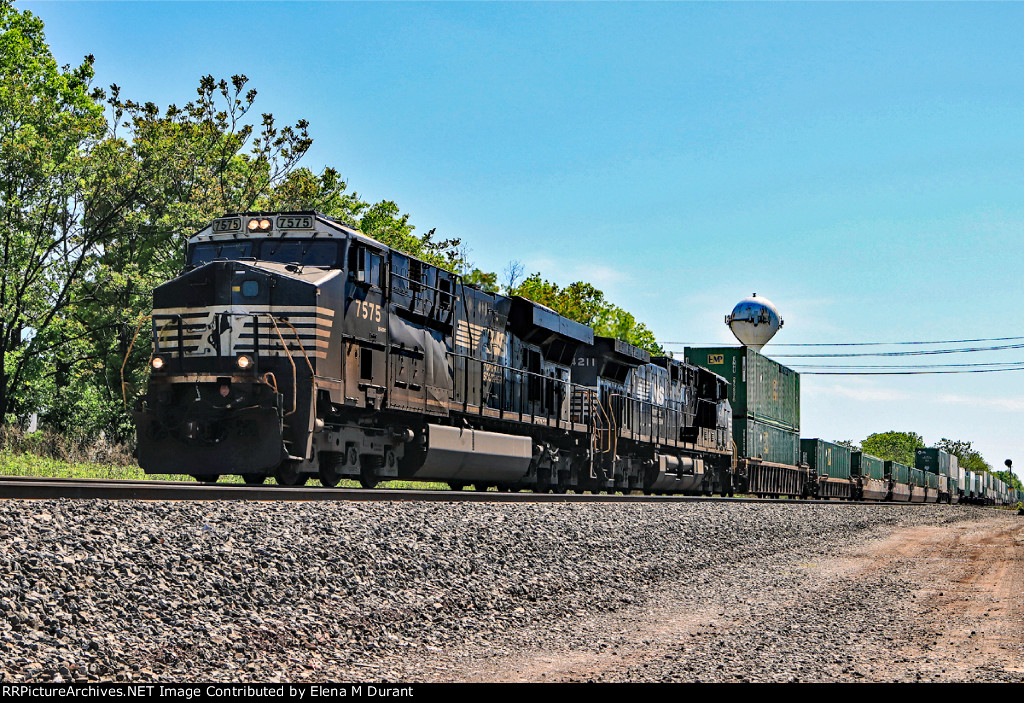 NS 7575 on 28X